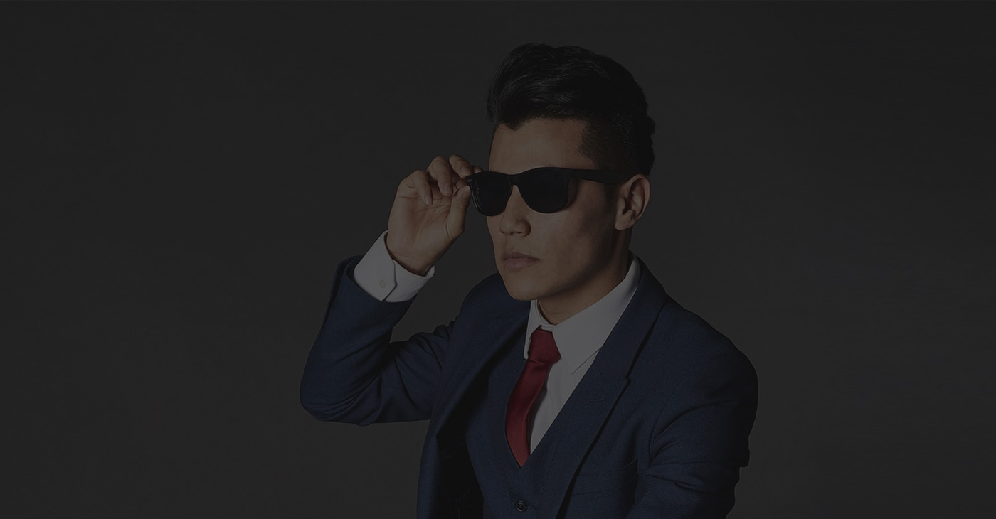 #slidecaption2 blueeyecustomtailor