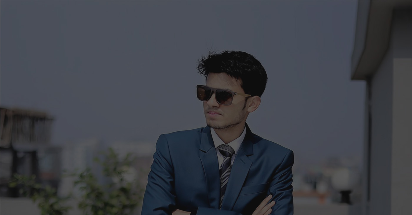 #slidecaption3 blueeyecustomtailor